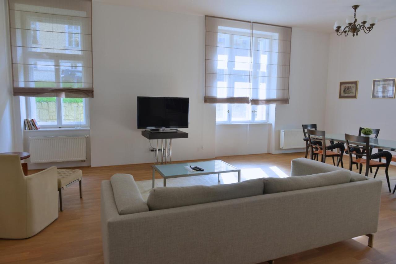 Kolonada Luxury 2 Bedroom Apartment Snezka Mariánské Lázně Eksteriør bilde