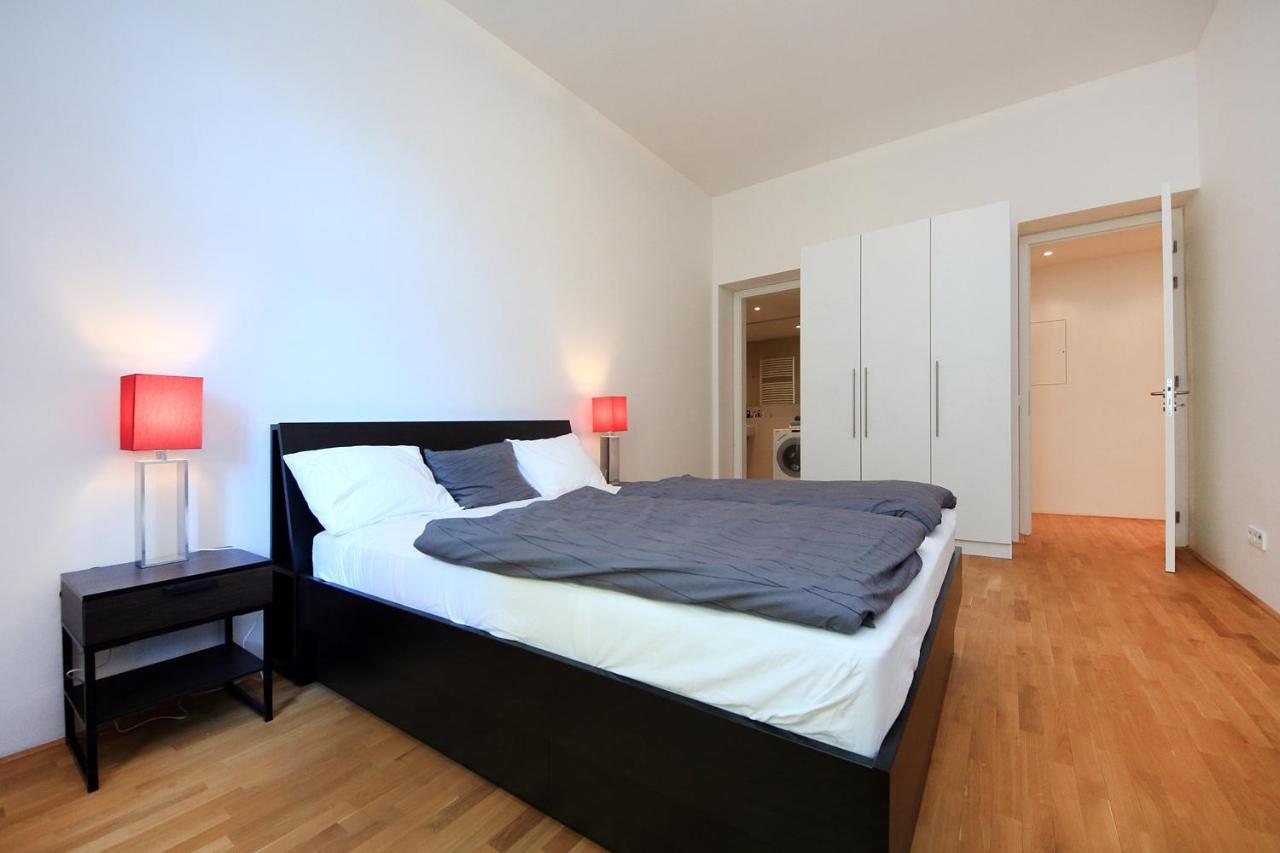 Kolonada Luxury 2 Bedroom Apartment Snezka Mariánské Lázně Eksteriør bilde